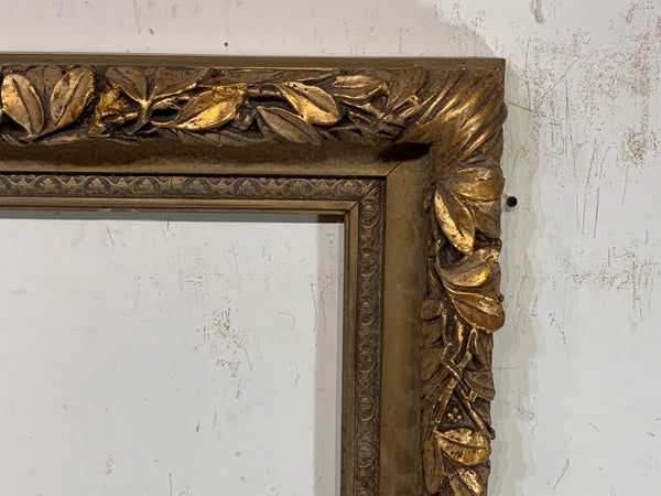 20x25 inch Antique American Gold Beaux Art Picture Frame For Canvas Art circa 1910 (20th Century).