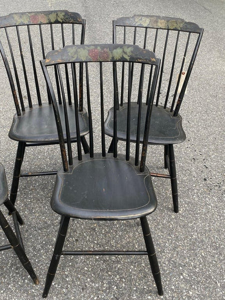 Set of Four Antique American Windsor Step Down Chairs Makers Stamp circa 1815 (early 19th Century American furniture for sale).